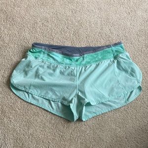 LULULEMON 🍋 Speed Shorts, circa 2012